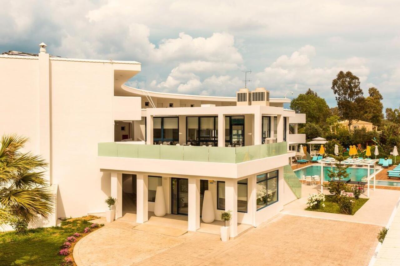 Nasos Hotel & Resort Moraḯtika Esterno foto