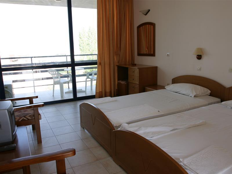 Nasos Hotel & Resort Moraḯtika Esterno foto